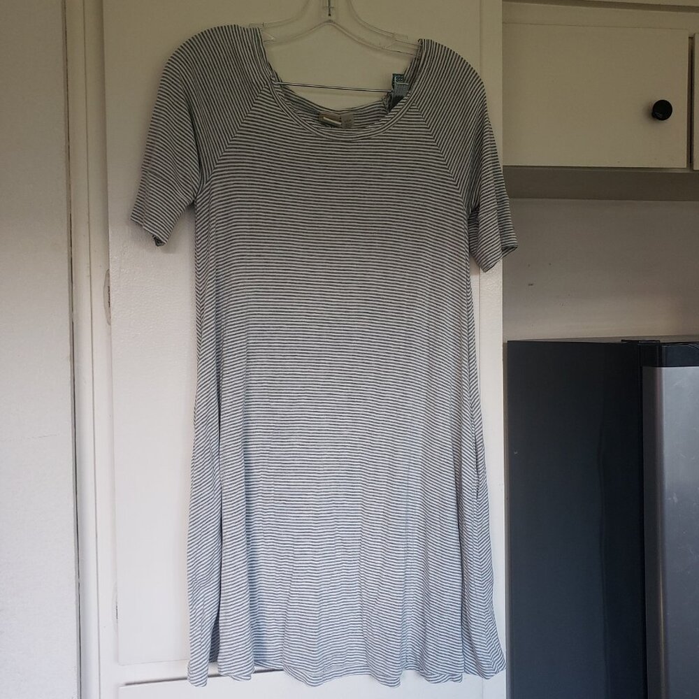 Roxy Grey and White Striped Mini Dress Size Small